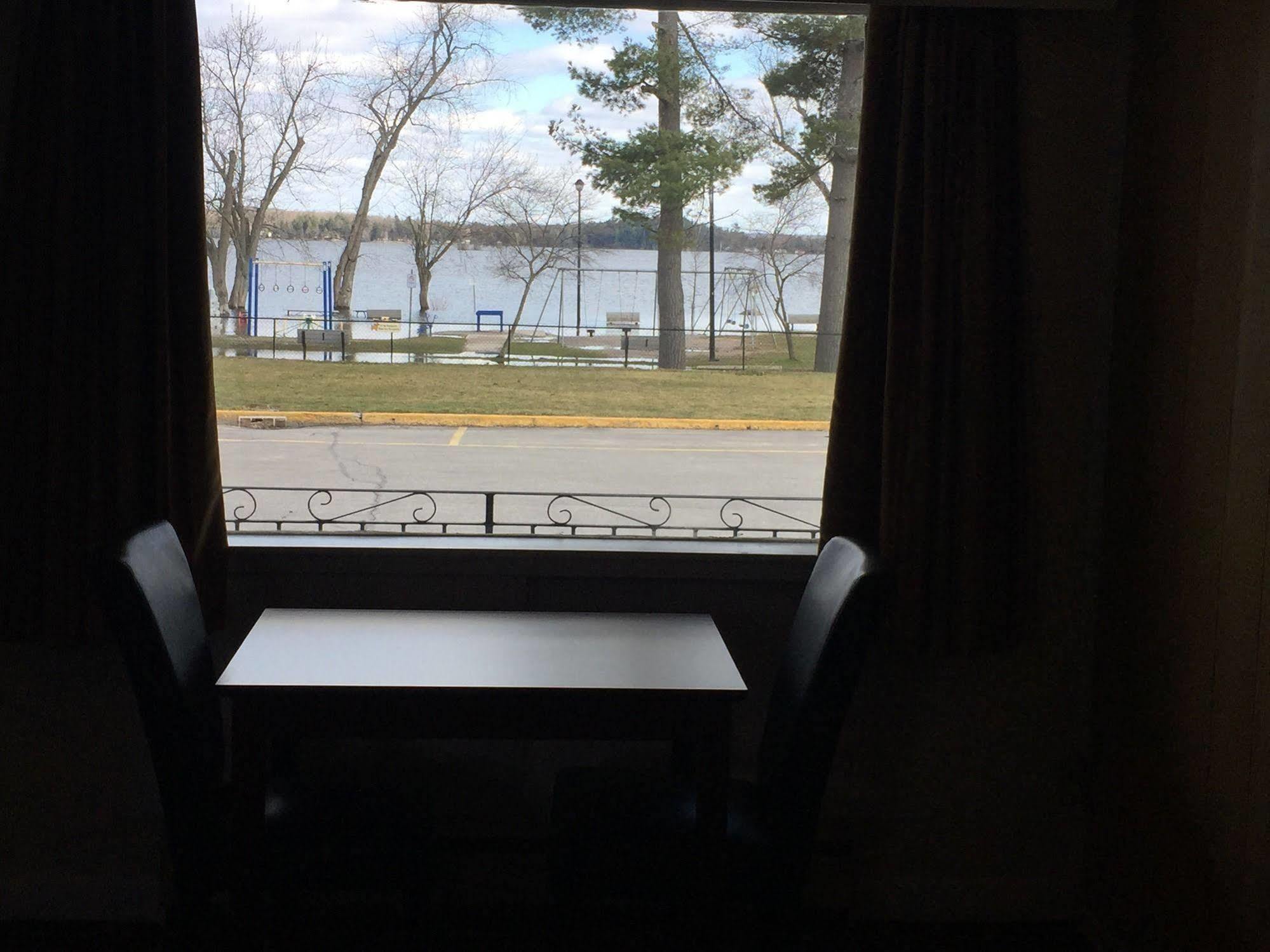 Park Place Motel & Suites Tweed エクステリア 写真